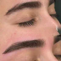 اصلاح صورت وابرو .وکس .میکاپ .شیدینگ لب