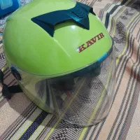 کلاه کاسکت ودستکش موتور