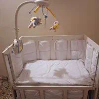 تختخواب و گهواره و تخت کنار مادر|تخت و صندلی بچه|نورآباد, |دیوار