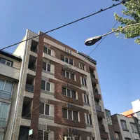 90متر-اداری-مبله-با-میز-شمال-میدان-رسالت