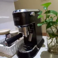 قهوه ساز دلونگی۶۸۵