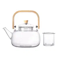 قوری پیرکس به همراه صافی پیرکس