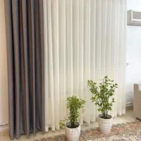 پرده با والان طوسی