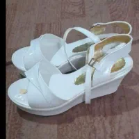 کفش وصندل دست دوم