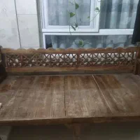 تخت سنتی چوبی