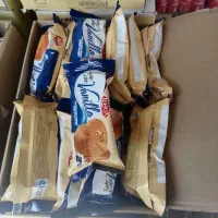 فروش مواد غذایی و خرما