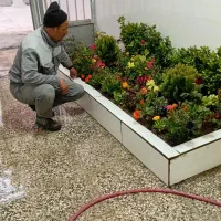 انجام کلیه کارهای باغبانی و سم پاشی و تیلر زدن