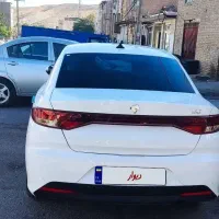 تارا وی 4 ال ایکس، مدل ۱۴۰۴