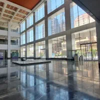 اجاره مغازه۵۰۰مترنوساز/مناسب همه مشاغل/استقلال
