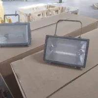 فروش ۷۲ عدد پروژکتور با لامپ