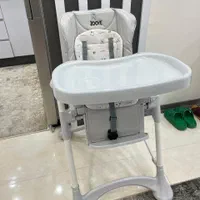 صندلی غذا زویه کاملا نو رنگ خاص و شیک|تخت و صندلی بچه|تهران, خواجه نظام الملک|دیوار