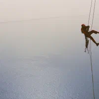 خدمات کار در ارتفاع دسترسی با طناب راپل آب بندی