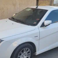 دنا پلاس|خودرو سواری و وانت|اصفهان, باغ گلها|دیوار