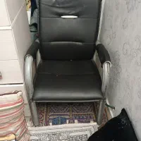 صندلی فلزی