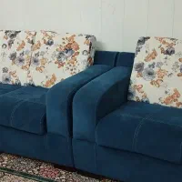 مبل راحتی با جلو مبلی