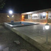 ملک ۵۳۰ متری فوق تمیز باغ ویلا استخر دار باغچه