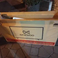 کارتن تلویزیون ۵۵ اینچ دوو نو آکبند