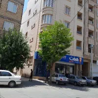 آپارتمان 200متری 3خوابه. مبارزان