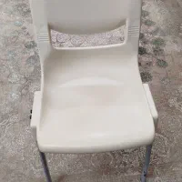 صندلی پایه آهنی سالم