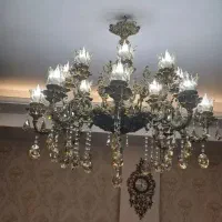 لوستر انتیک ۱۶ شعله کار شرکتی با دوتا دیوار کوب