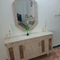 کنسول و آینه