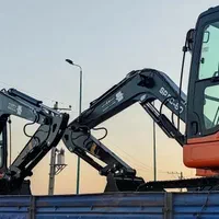 اجاره بیل مکانیکی ومینی بیل بهمراه پیکور وضایعات|خدمات حمل و نقل|ری, دولت‌آباد|دیوار