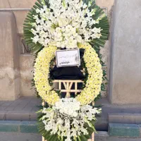 فلورانس تحویل فوری عرضه تاج گل|گل و گیاه طبیعی|تهران, شهرک محلاتی|دیوار