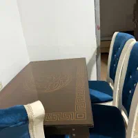 میز و صندلی