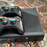 xbox 360 سوپر اسلیم به همراه دو دسته