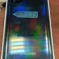 سامسونگ Galaxy A71 با حافظهٔ ۱۲۸ گیگابایت