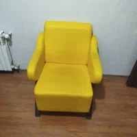 نیم‌ست اداری سه‌نفره چرمی در حد نو