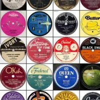 200 عدد صفحه گرامافون ۴۵ دور