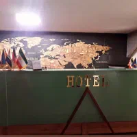 پذیرش خانم برا هتل