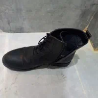 نیم بوت چرم اصل سایز ۴۲|کیف، کفش، کمربند|شیراز, شهرک بهشتی|دیوار