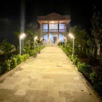 امارت-دیده-نشده-جنگلی-با-نگهبان-استخردار