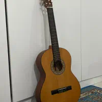 گیتار M2 در حد نو