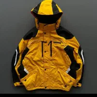 کاپشن کوهنوردی طبیعت گردی|کوهنوردی و کمپینگ|زرندیه, |دیوار