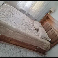 تخت دونفره