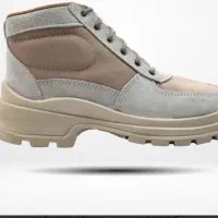 کفش کوهنوردی و کار