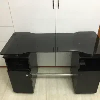 میز تحریر لپتاپ ناخن و...