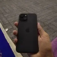 اپل iPhone 15 با حافظهٔ ۱۲۸ گیگابایت