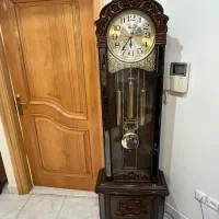 ساعت پایه دار پاندولی تمیز