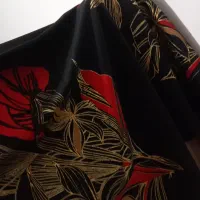 پارچه زمینه مشکی طرح گل