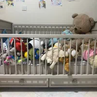 تخت نوزاد برند نی نی سالن به همراه تشک