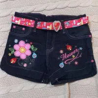 لباس بچگانه