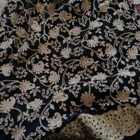 تعویض لباس محلی