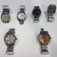 ساعت های قدیمی فروشی