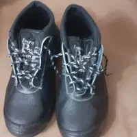 دوجفت کفش کار هردوجفت سایز۴۰