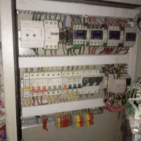 تابلوبرق صنعتی وکارگاهی