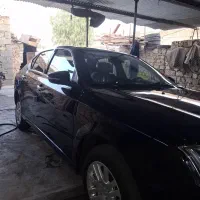 دنا پلاس ۶دنده  مشکی متالیک ودنا ۵دنده سفید بورسی